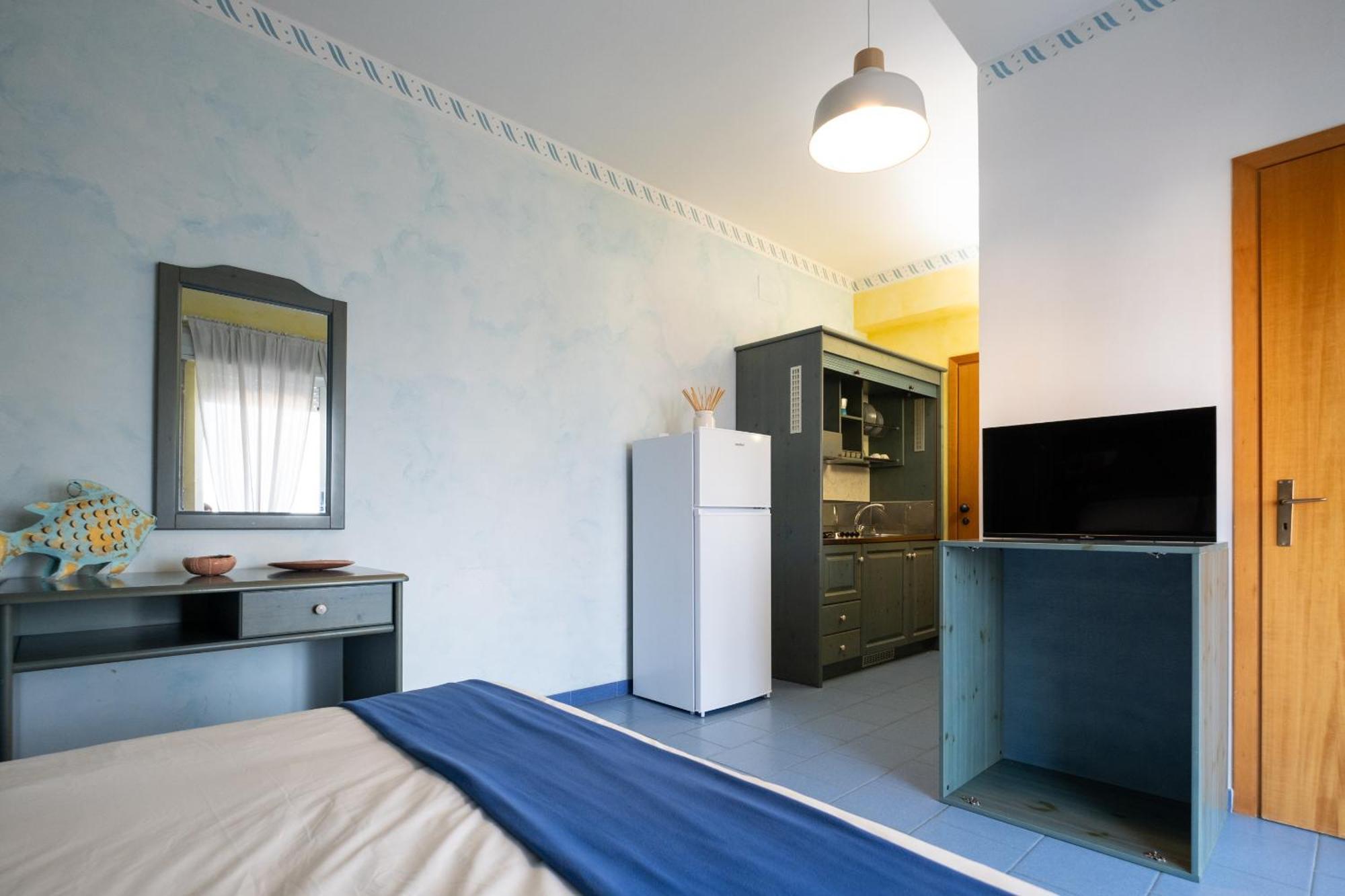 Oasi Azzurra Aparthotel Messina Buitenkant foto